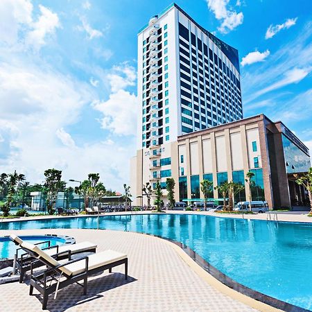 Muong Thanh Luxury Can Tho Hotel Buitenkant foto