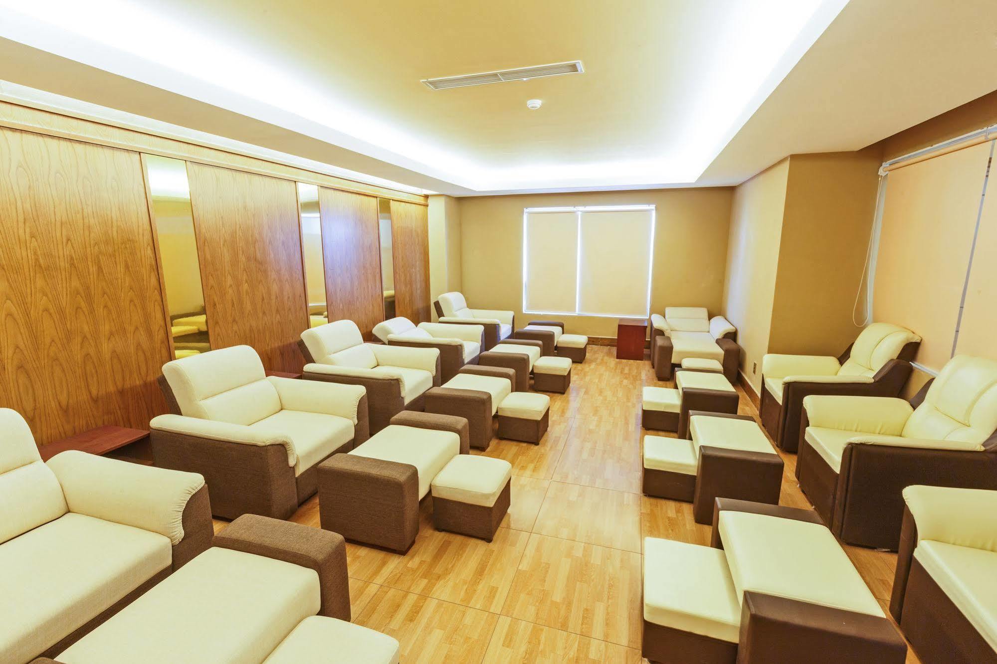Muong Thanh Luxury Can Tho Hotel Buitenkant foto
