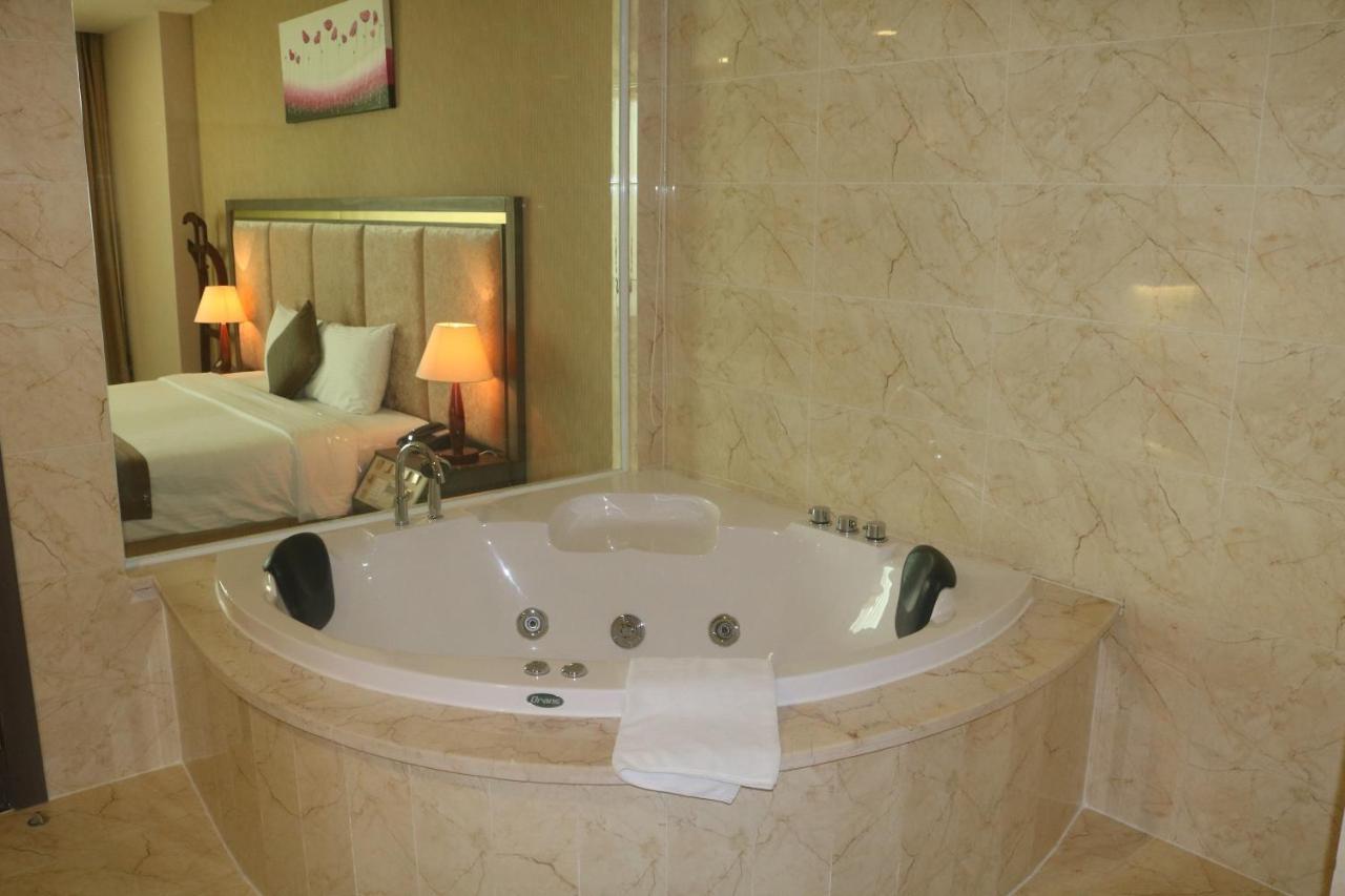 Muong Thanh Luxury Can Tho Hotel Buitenkant foto
